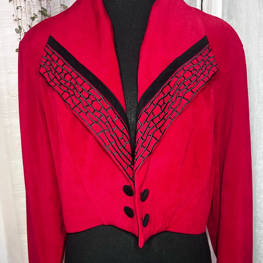Vintage 1980’s Dressbarn Red Blazer ♥️🖤